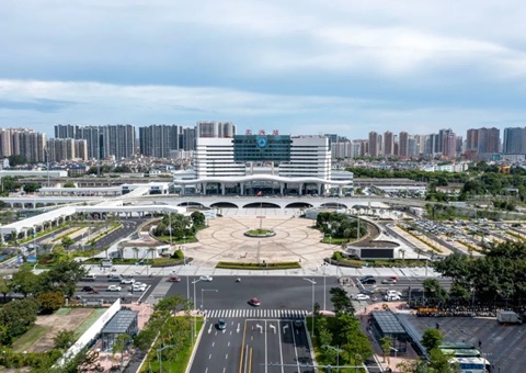 北海市：：妄想引领贯串要素包管全历程 激活工业开展新动能