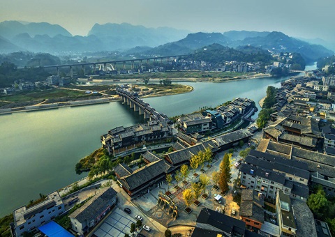 重庆文旅宣传品牌口号宣布——“雄奇山水 新韵重庆”