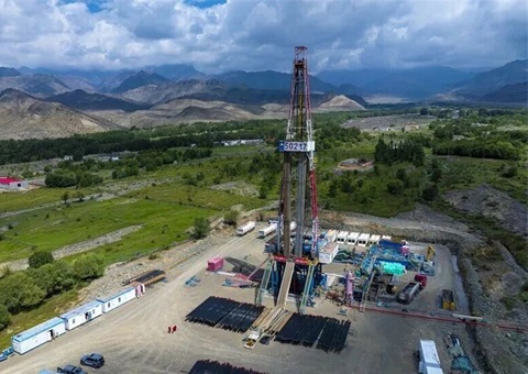 新疆加速推进柴窝堡凹陷北缘油气勘探，，有望形成大型油气田